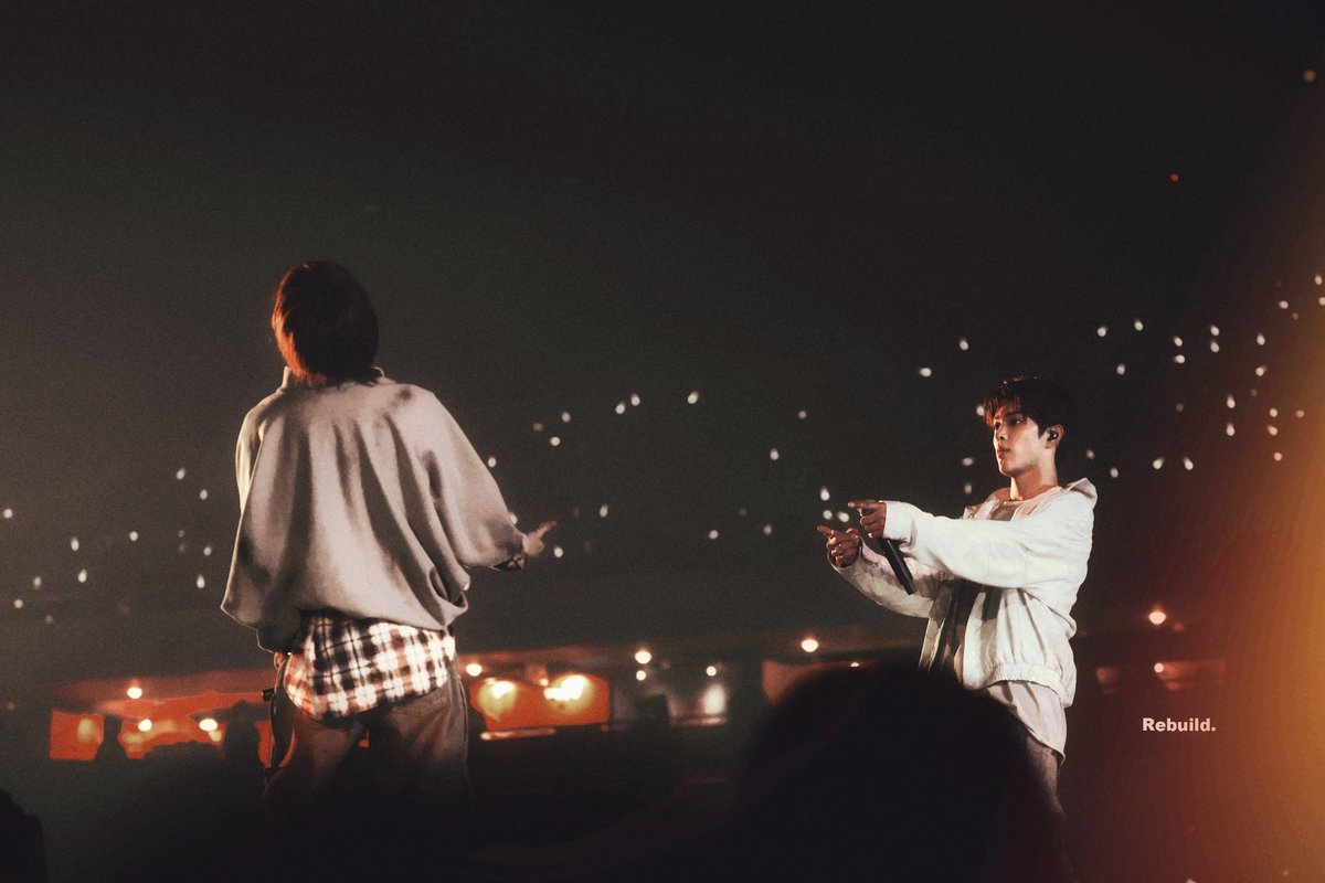 ๐ฅ๐ฒ๐ฏ๐๐ถ๐น๐ฑ. tweet media