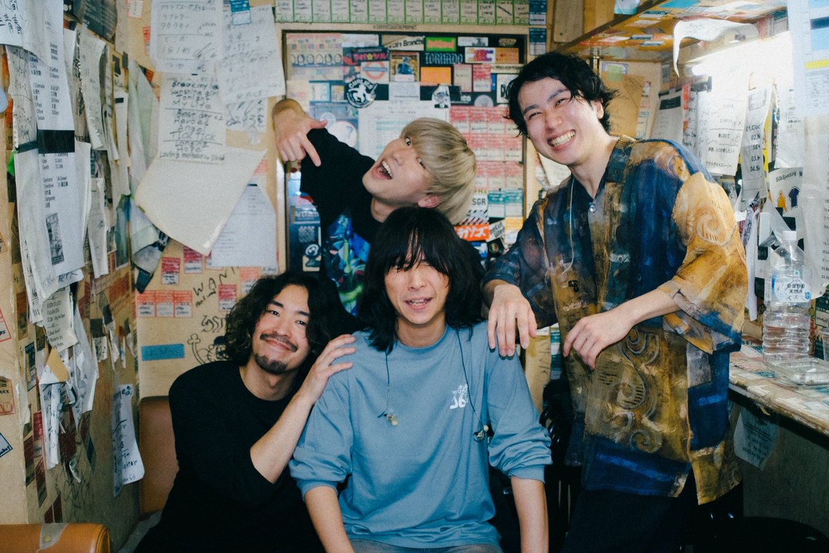 時速36km tweet media