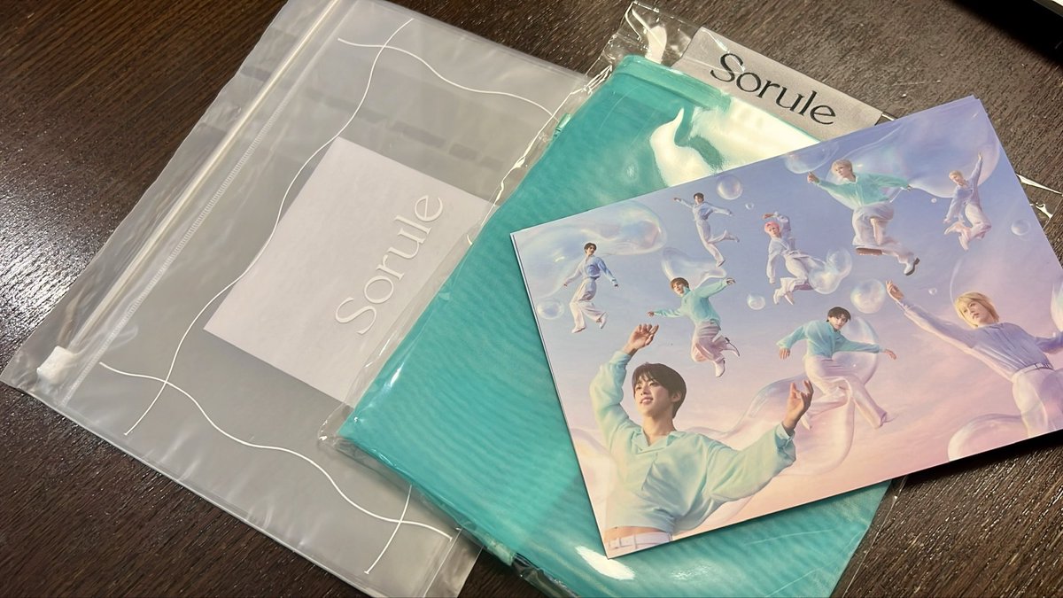 E🐰🟣 tweet media