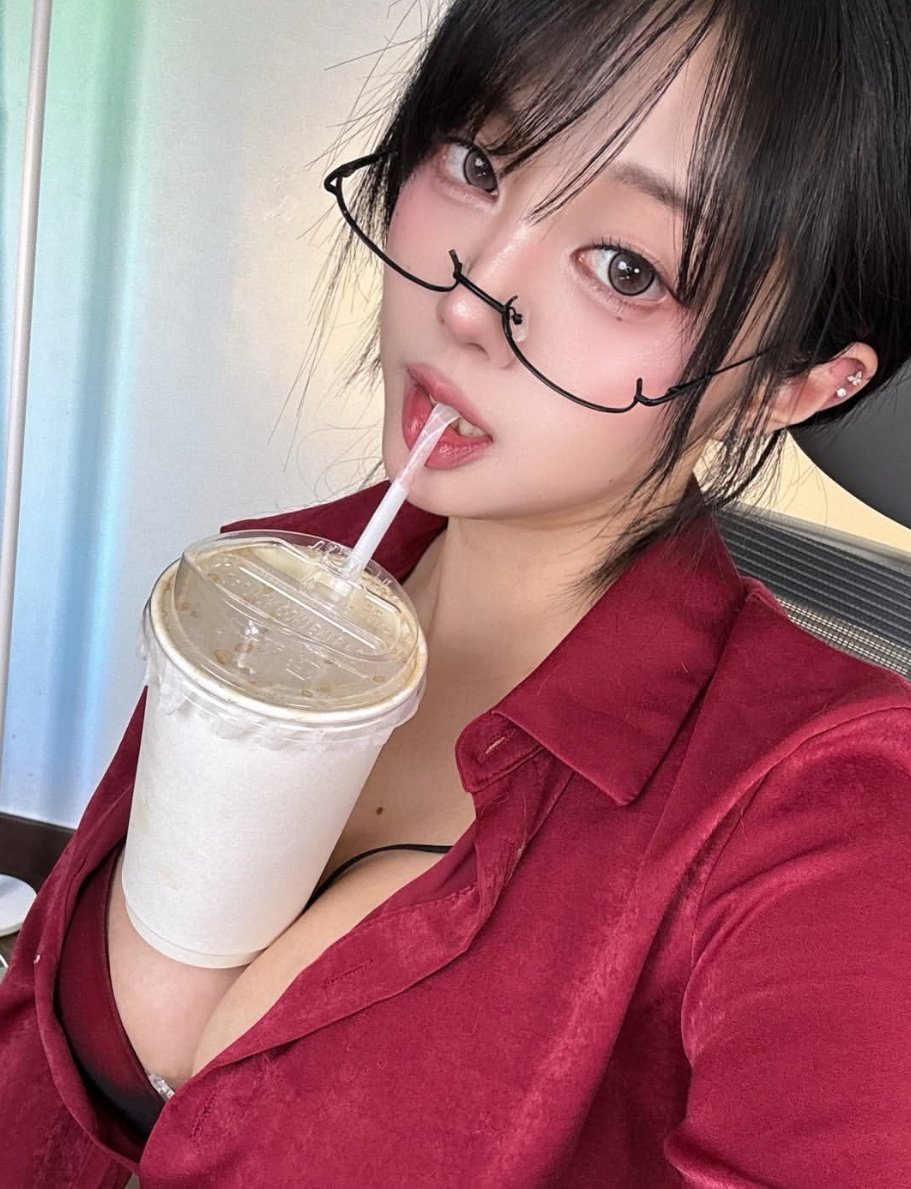 ayin ⾕ tweet media