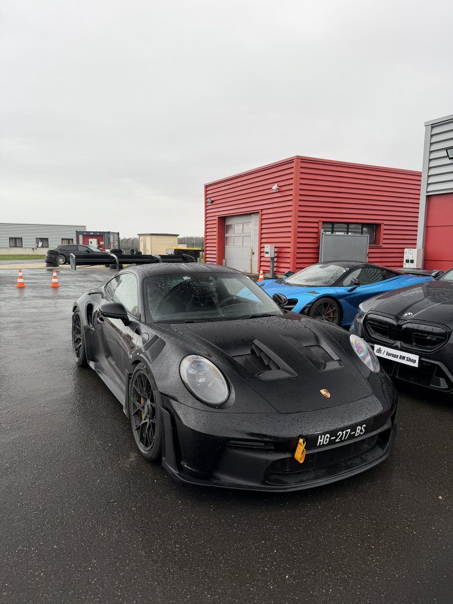 Exotics Master tweet media