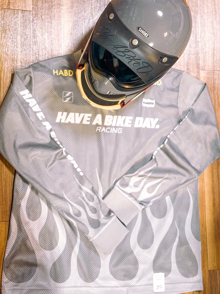 Sh1IV's tweet image. オフ走る為に(形から入る人)
#HAVEABIKEDAY
#KADOYA