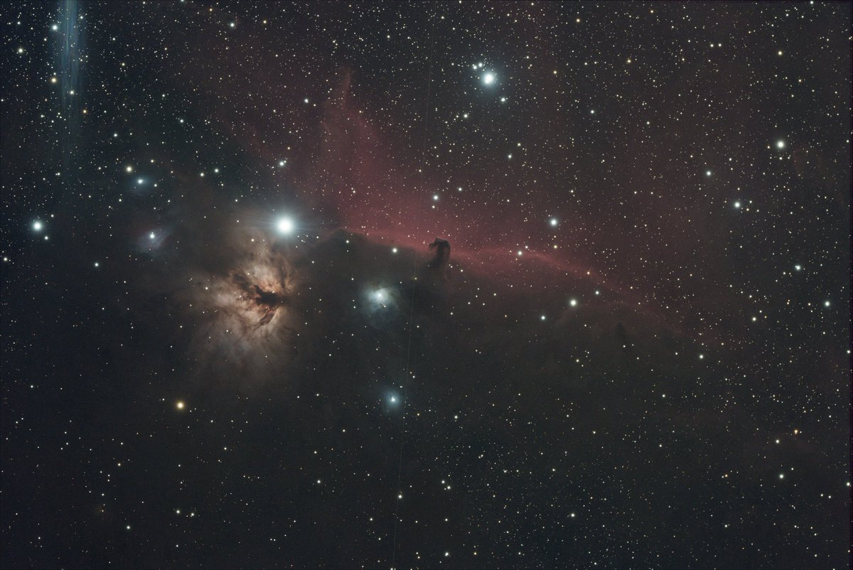 SatPhoto's tweet photo. 天文ショップグラビティさんからお借りしているSkyRover86MAの最初のターゲットに馬頭星雲と燃える木を撮影中!空はすっきりしないけど、タブレットで見ると凄く美しい。
180s×20、レデューサー、2600mcair,gain100,asiairでライブスタック #SkyRover #86MA https://t.co/3Sb4RF3pQH