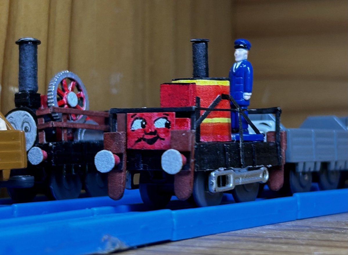 ティトラス22 tweet media