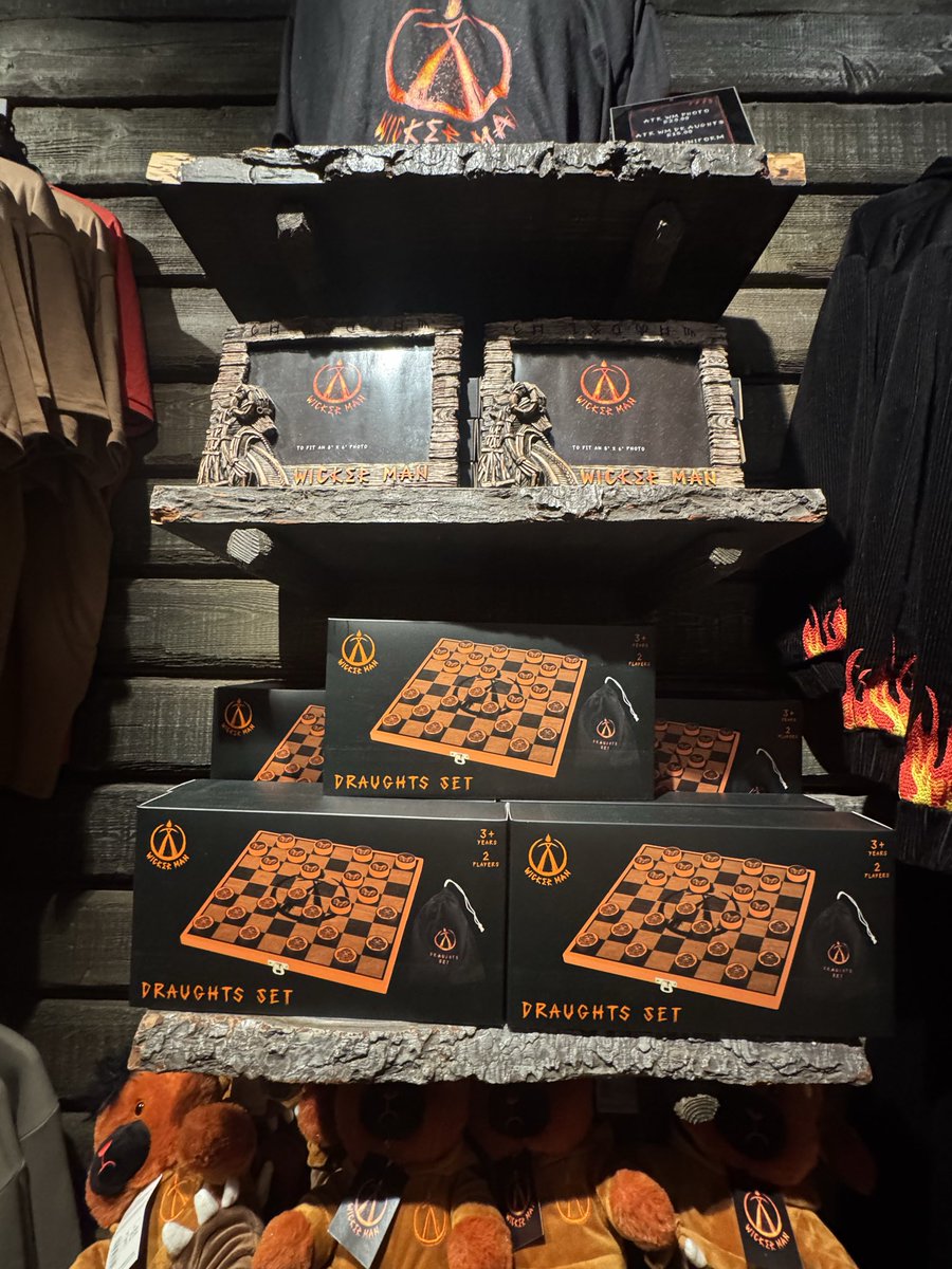 Talking Towers tweet media