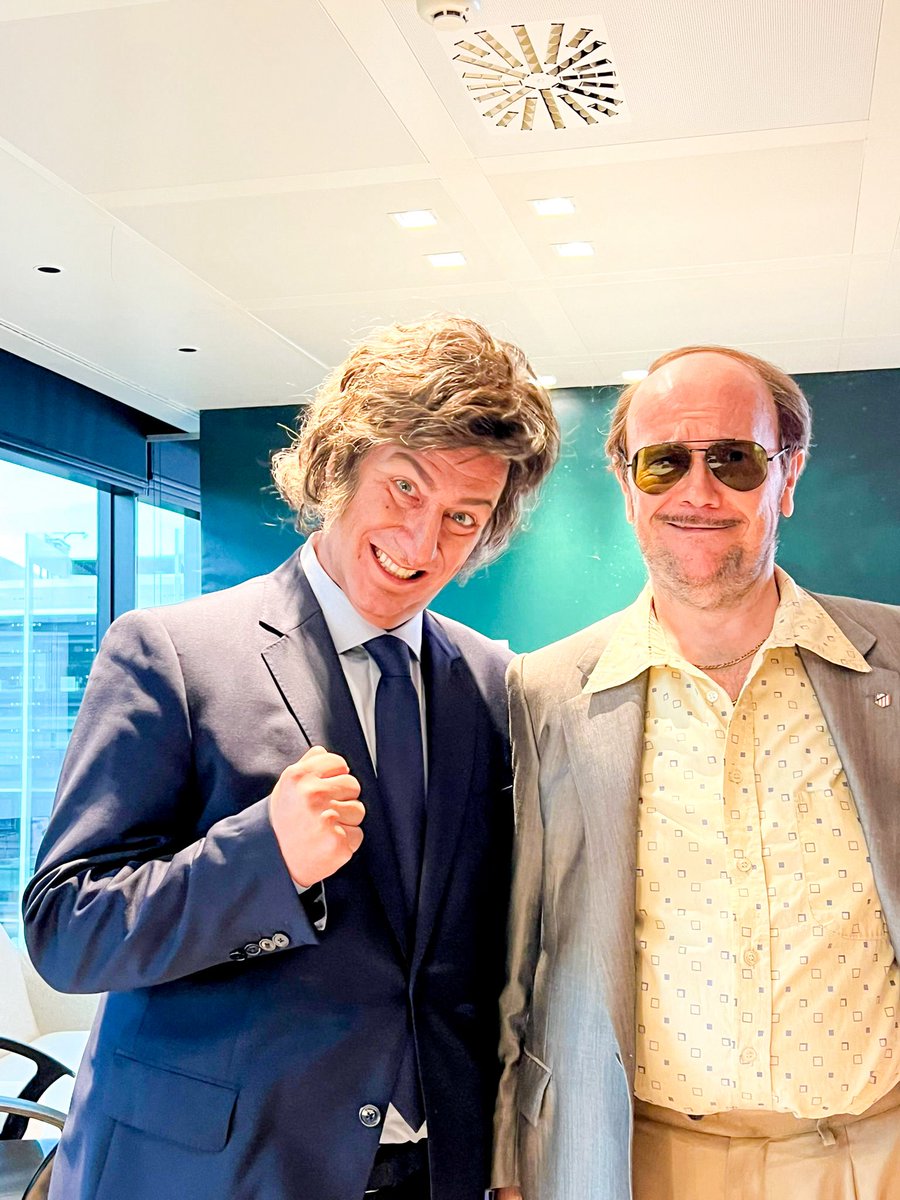 Carlos Latre tweet media