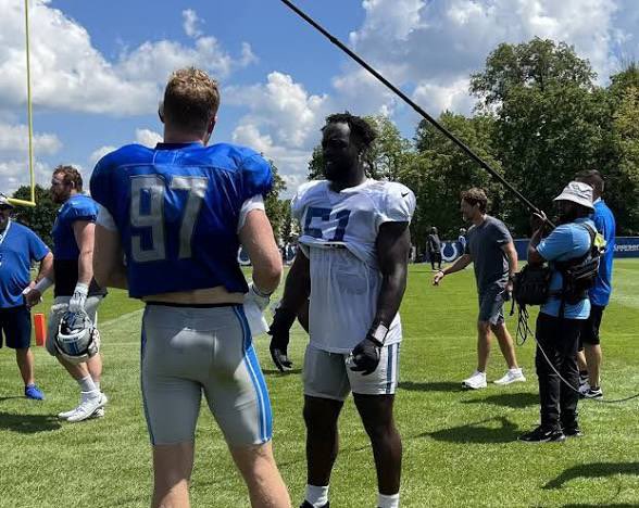 FG LG W 3C tweet media