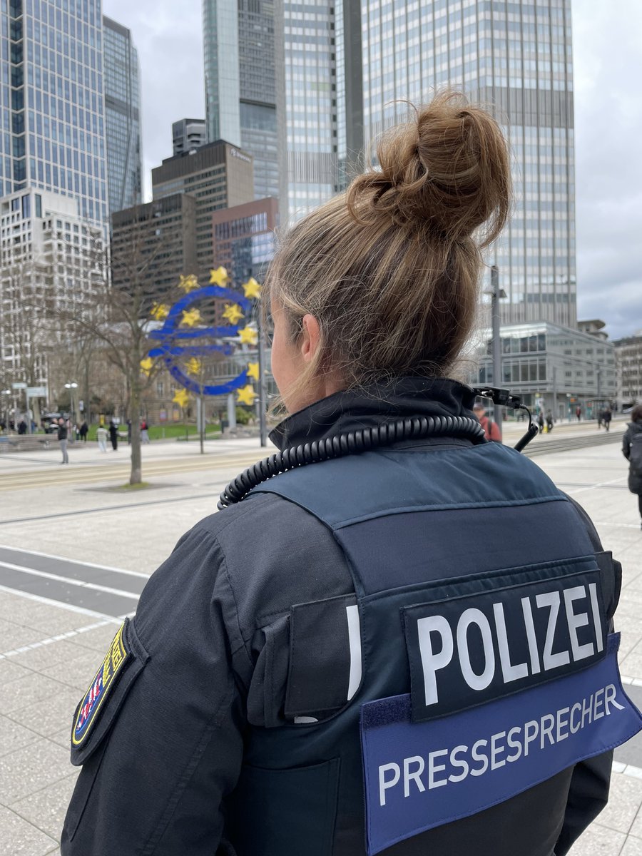 Polizei Frankfurt tweet media