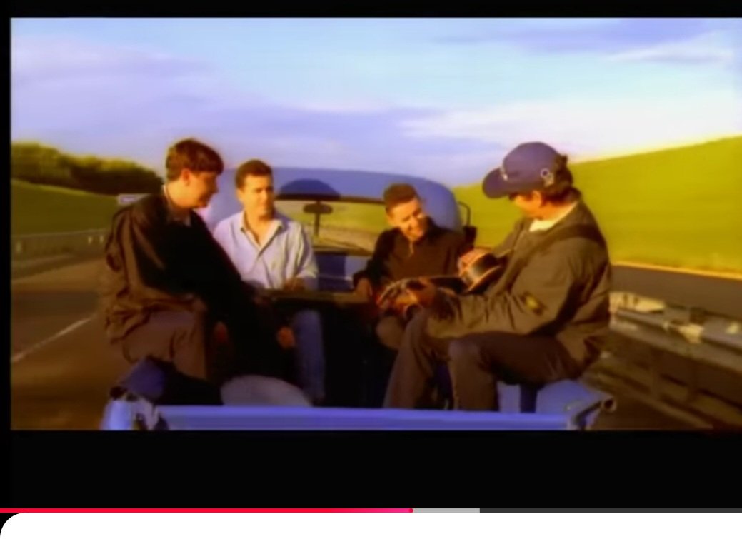 Michael Hall tweet media