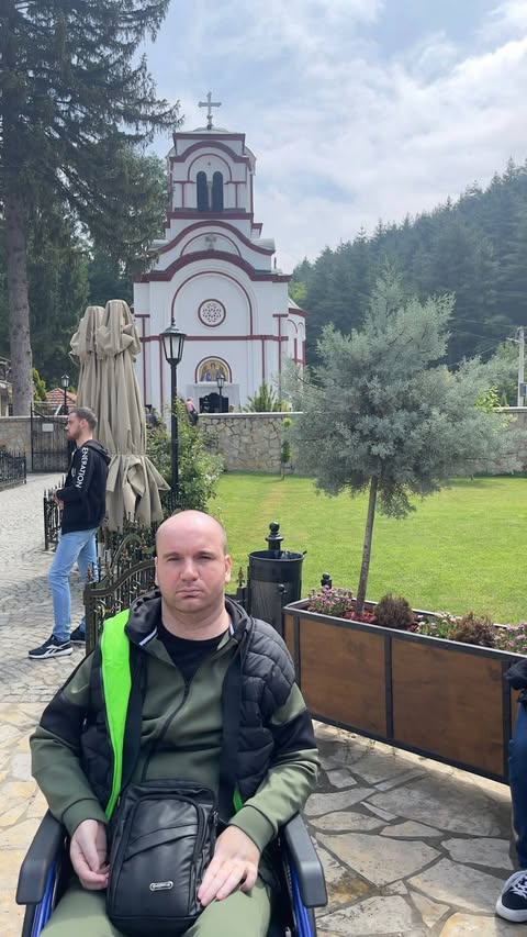 Pomozimo Aleksandru tweet media