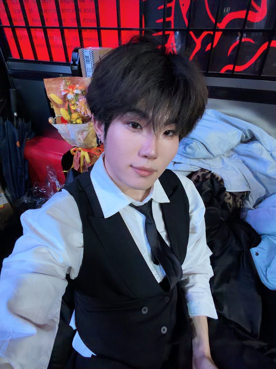 天降神龙 tweet media