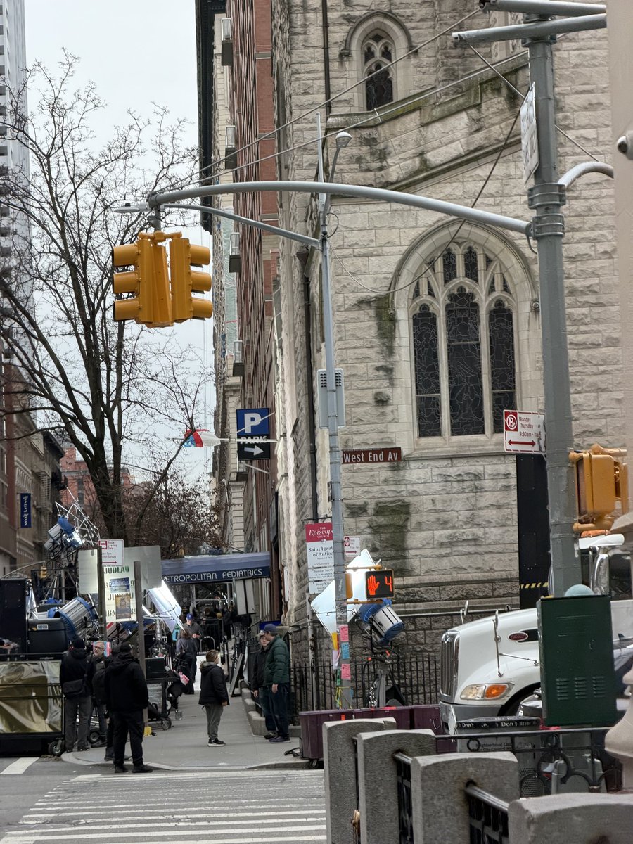 David_G_Stephen's tweet photo. @olv Something has been filming at the church on the corner of W 87/West End Ave in the UWS the past few days and it doesn’t look like they are done yet. The signs say the project is CHECHE. Any idea what this might be? https://t.co/Ax5qOnapRV