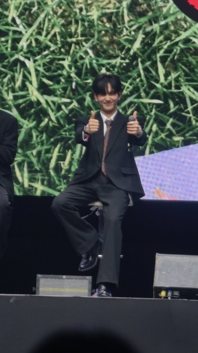 วันนี้แอบมาเชียร์คุณพรีเซนเตอร์ 🫶🏻

#LoveYouTeacherSeriesEP1
#Santapp