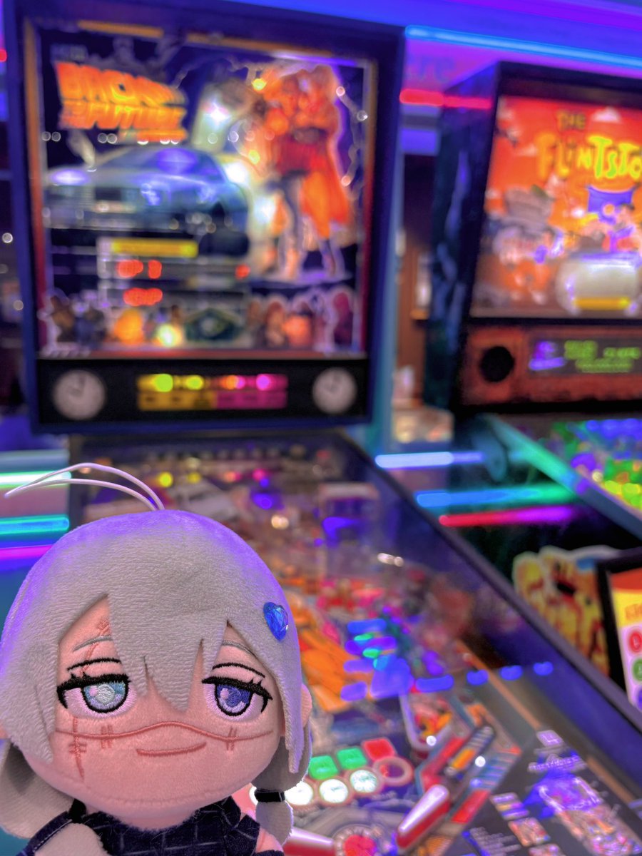 ピンボールゲーム楽しくて沼りそうだった(　ˆ̑‵̮ˆ̑　)
