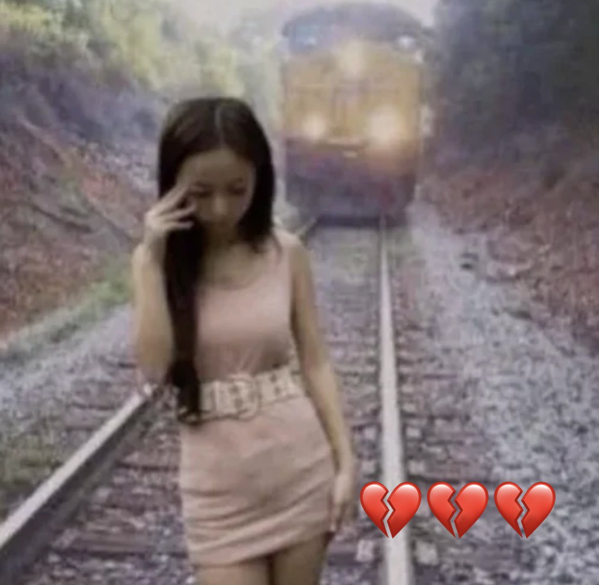 ไณฎ tweet media