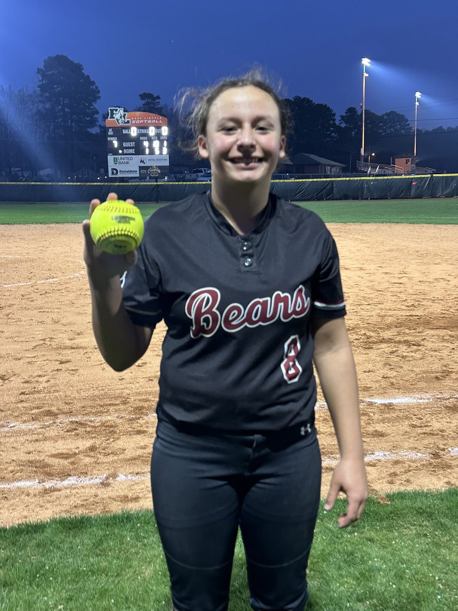 Serena Thurman tweet media