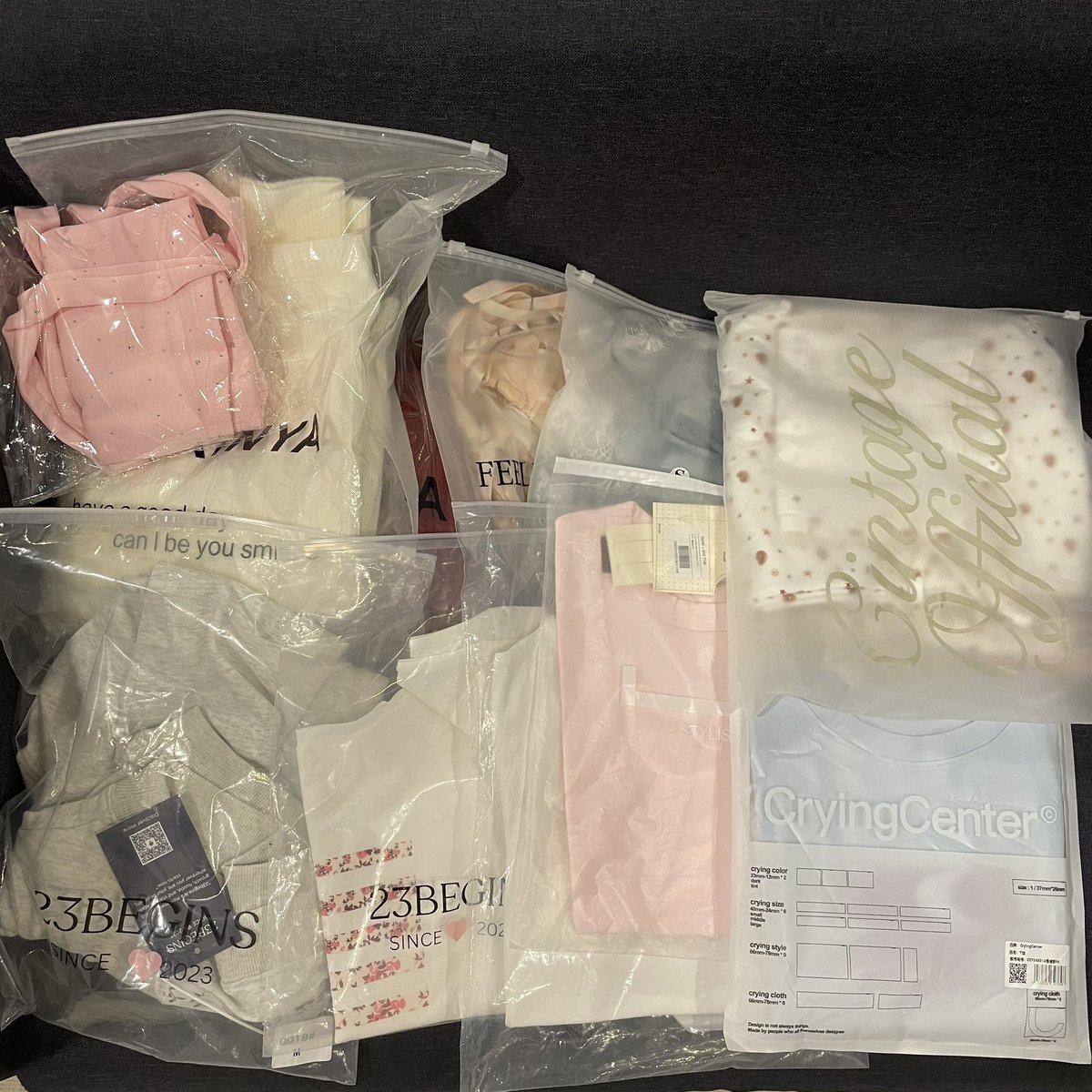 เสื้อก็ขาย สอนพิเศษก็ด้วย tweet media