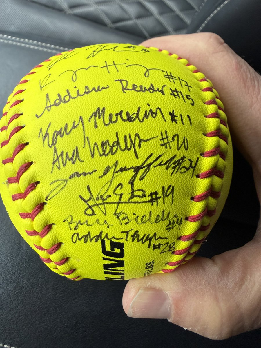 Jonathan Cotten tweet media