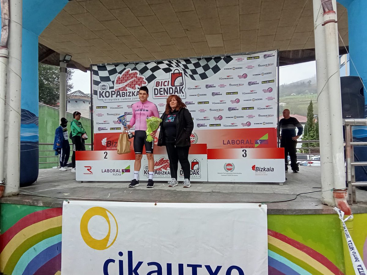 Equipo Gomur tweet media