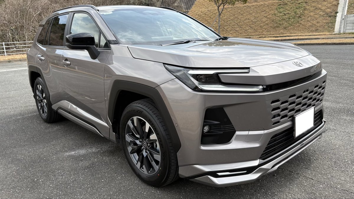 RAV4ARKW's tweet photo. 好きにまみれることにしました！

#新型RAV4
#モデリスタ
#アバンギャルドブロンズメタリック https://t.co/3s6HL9IEdJ
