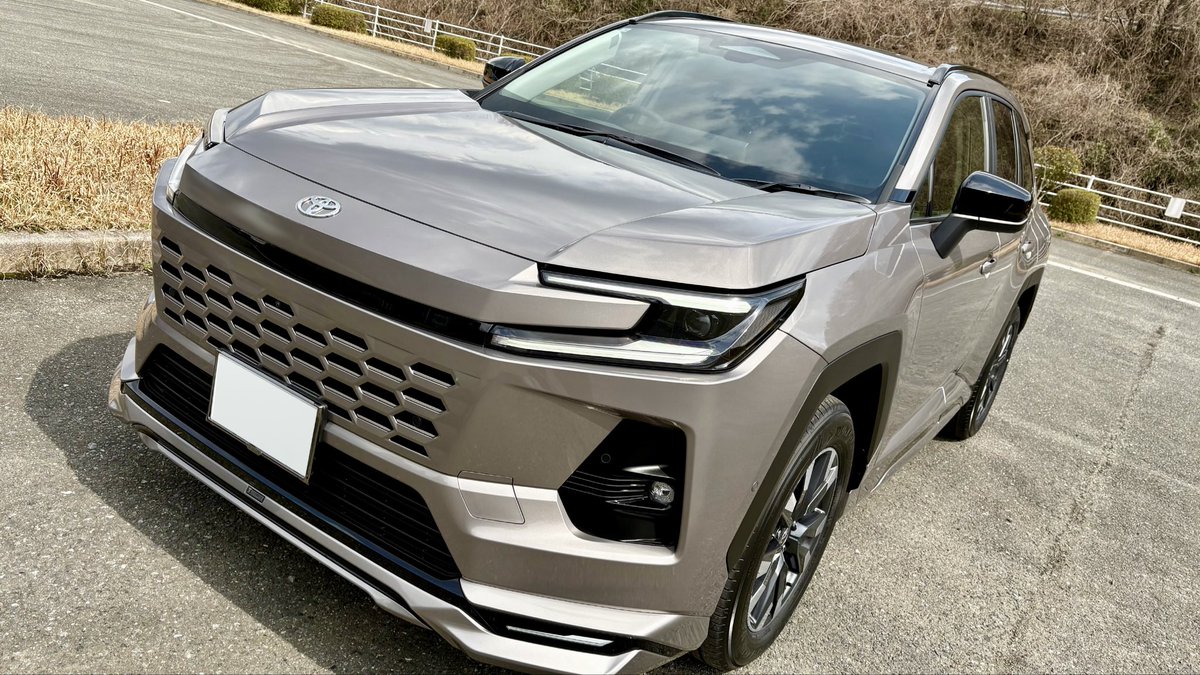 RAV4ARKW's tweet photo. 好きにまみれることにしました！

#新型RAV4
#モデリスタ
#アバンギャルドブロンズメタリック https://t.co/3s6HL9IEdJ