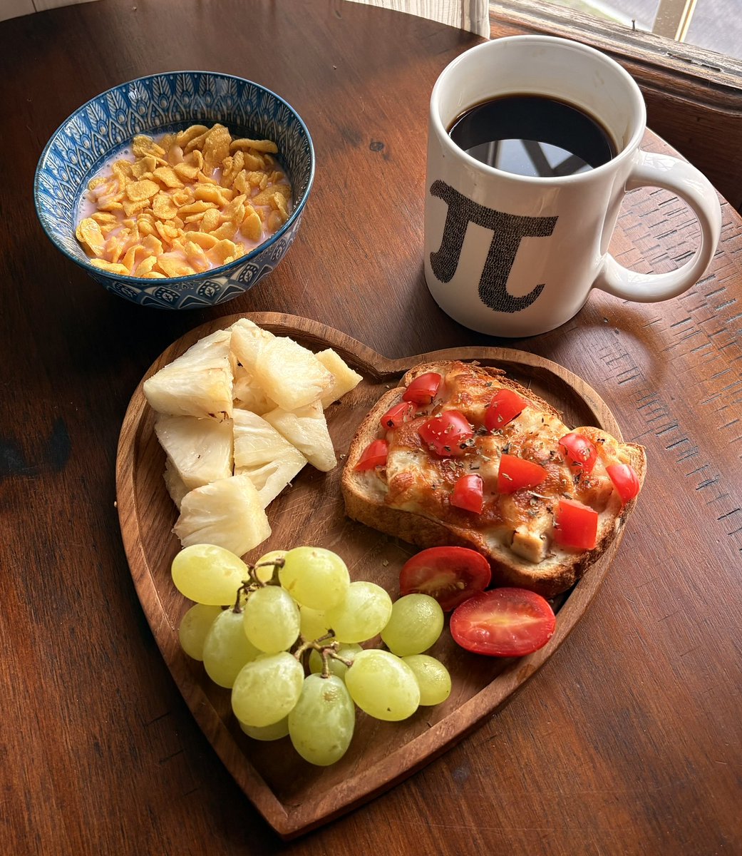 petitmeals's tweet photo. gm it only gets better if you want to get better https://t.co/8PfdduXlvJ