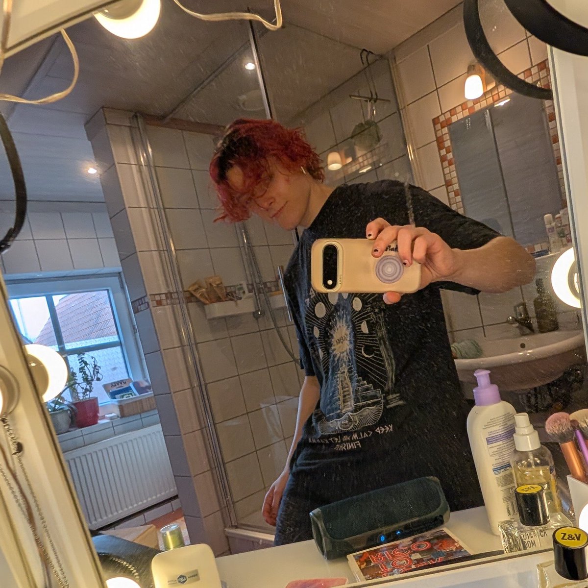 schnitte brand account tweet media