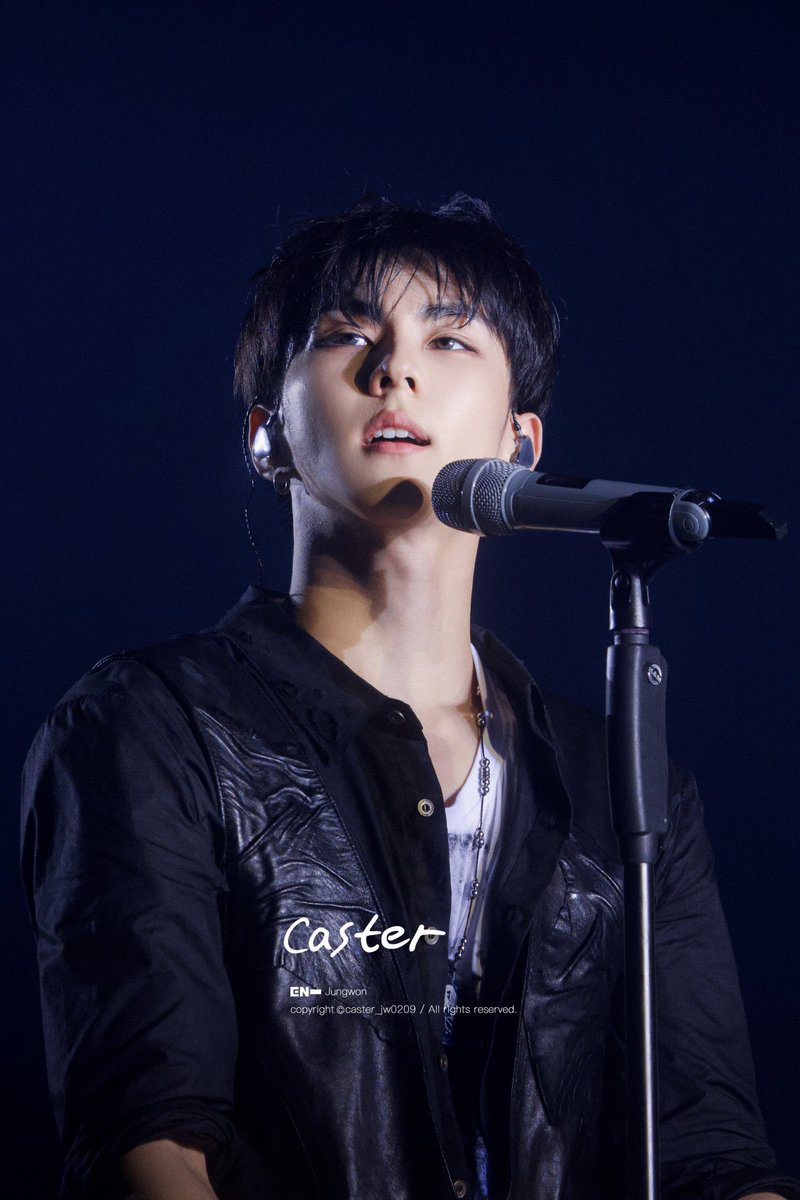 유우 tweet media