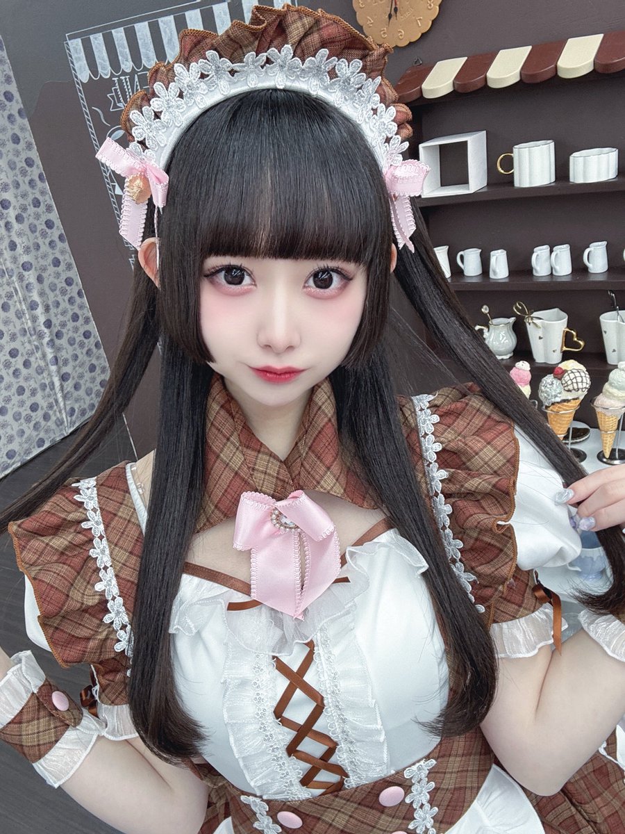 めめた tweet media