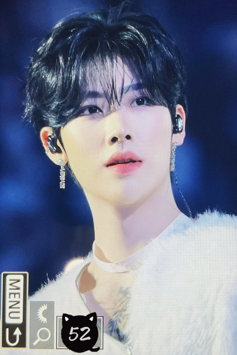 𝟱:𝟮𝟬 tweet media