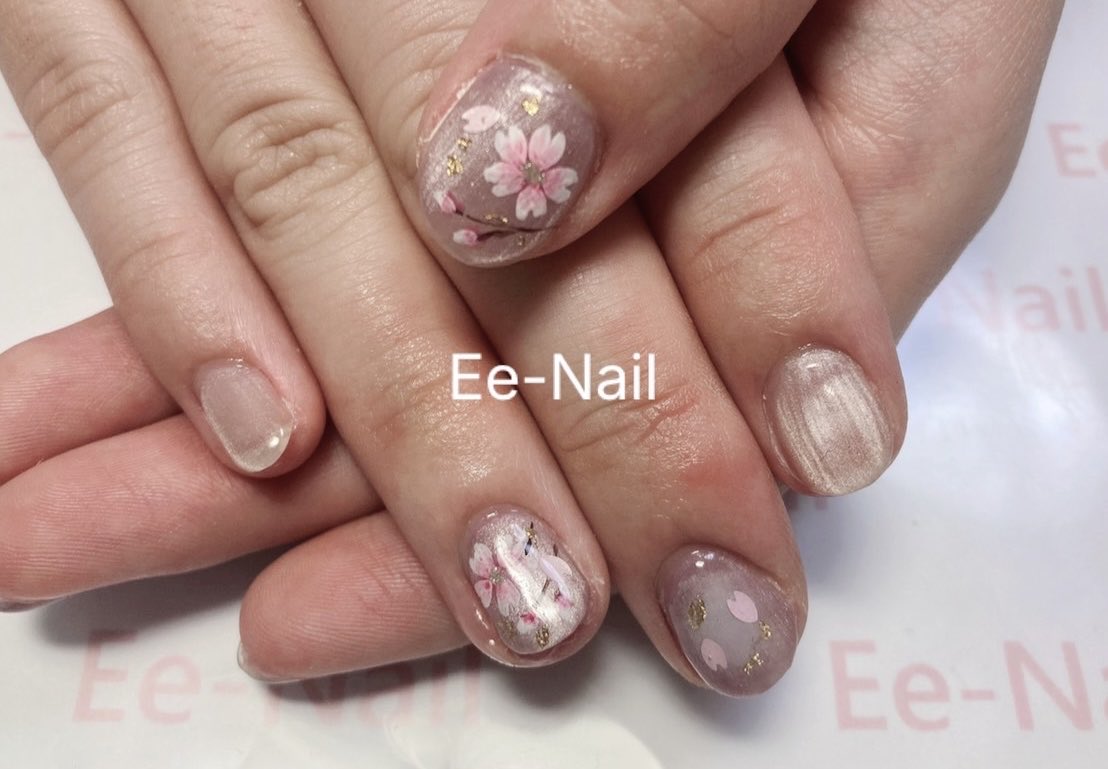 Ee_NAIL's tweet photo. #イイネイル#池袋ネイル#桜ネイル#グラデネイル#春ネイル https://t.co/8aXsw76mh9