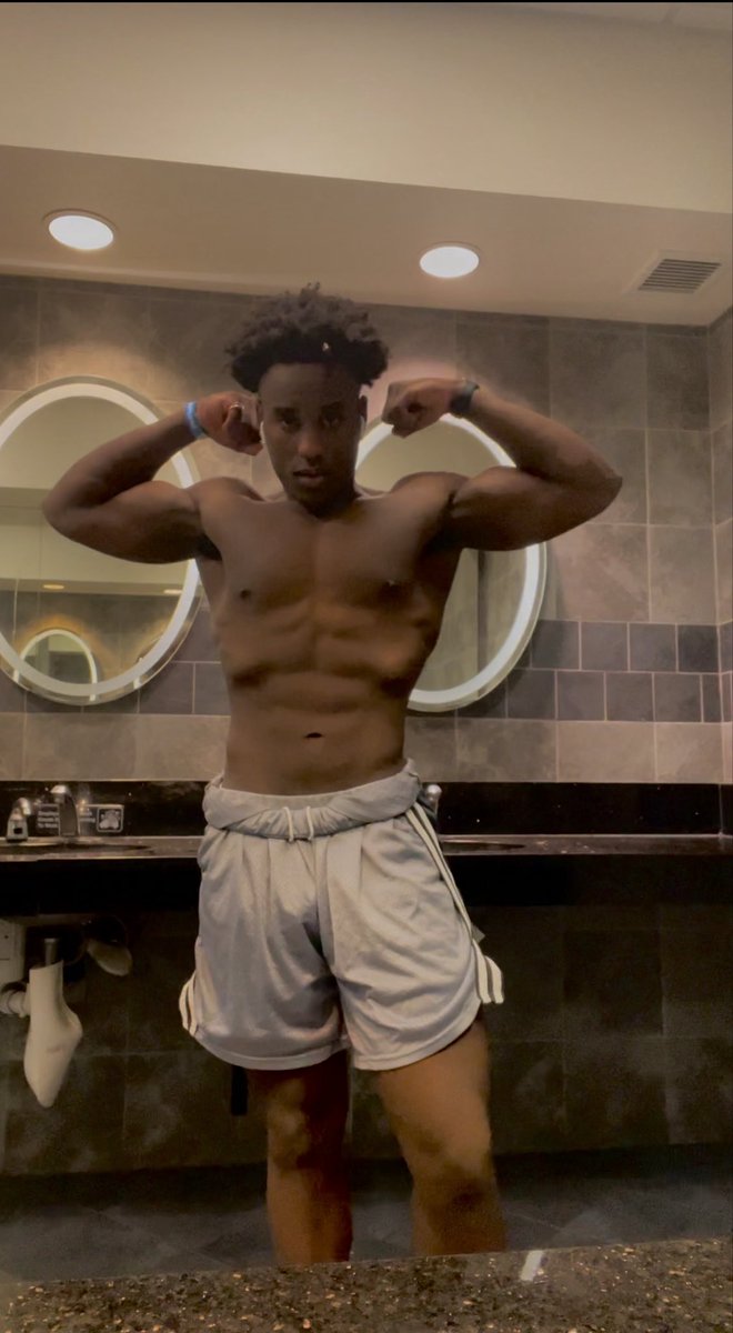 AllanAges tweet media