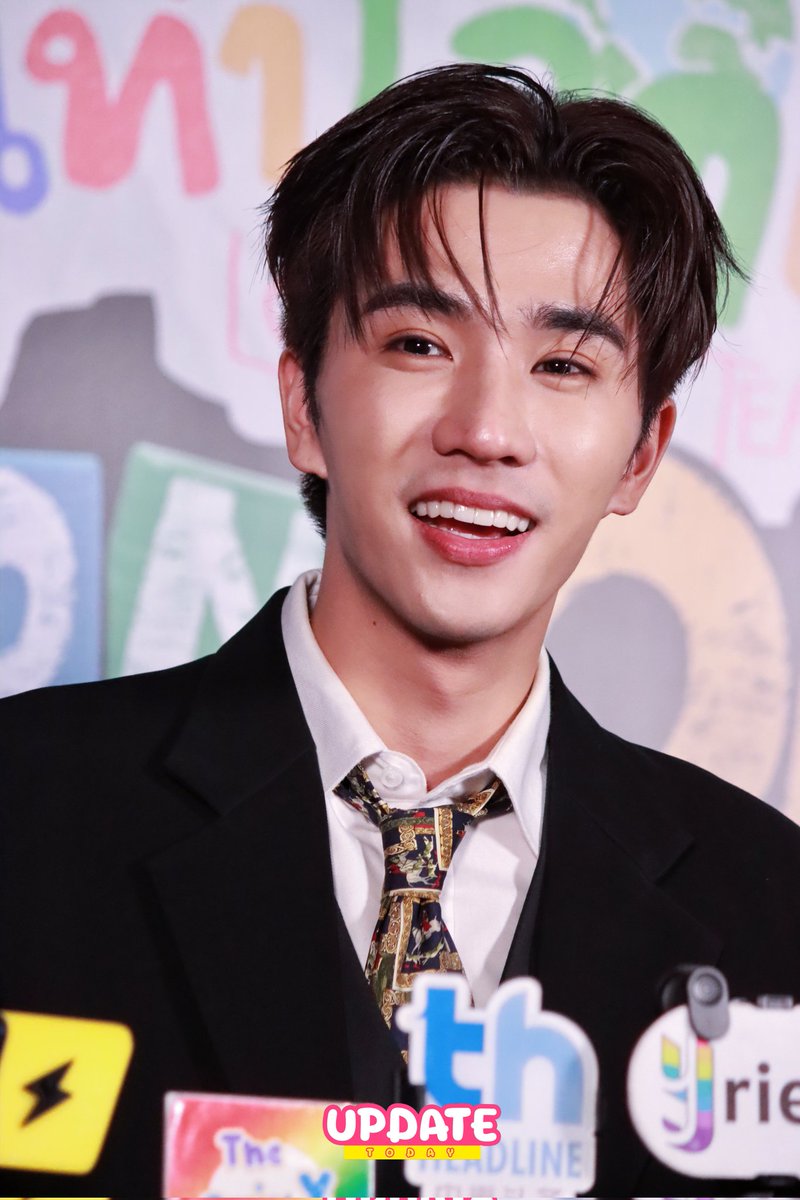 UPDATE TODAY tweet media