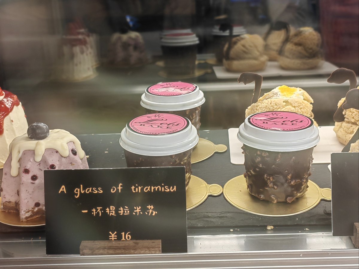 Razro 0li tweet media