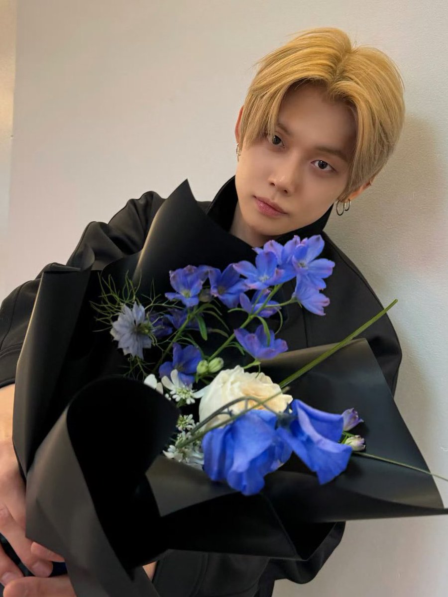 코롱코롱 tweet media