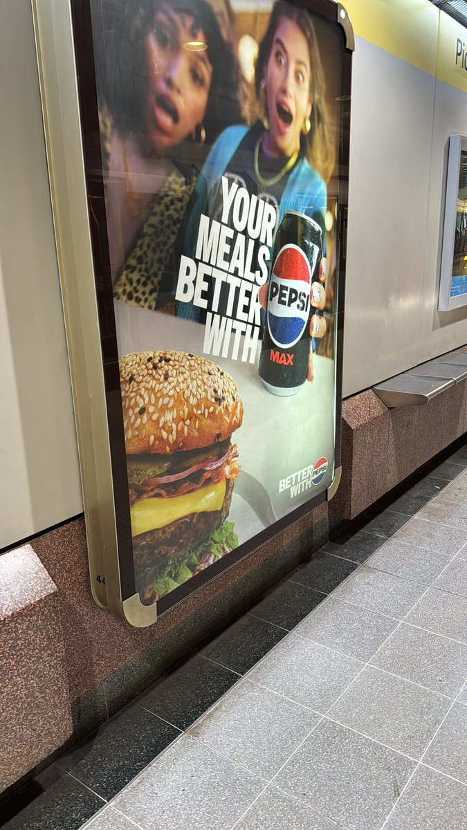 dvaddm's tweet photo. @PepsiUK did you mean “meal’s”? https://t.co/CBcxMx1uBX