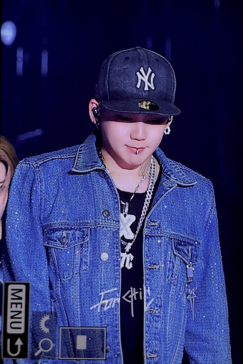 𝙛𝙤𝙧 𝙘𝙝𝙞𝙡𝙡 tweet media