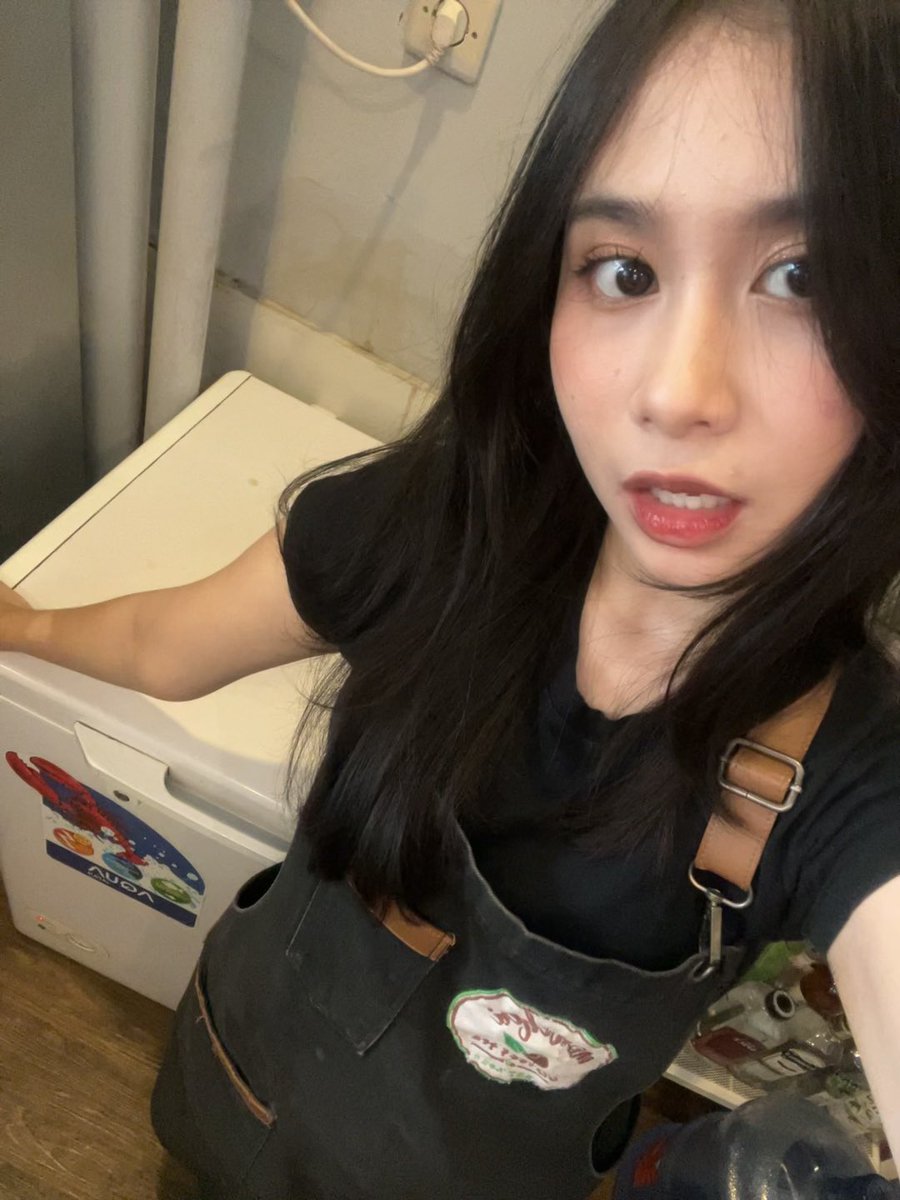 nora #Cappucinta tweet media