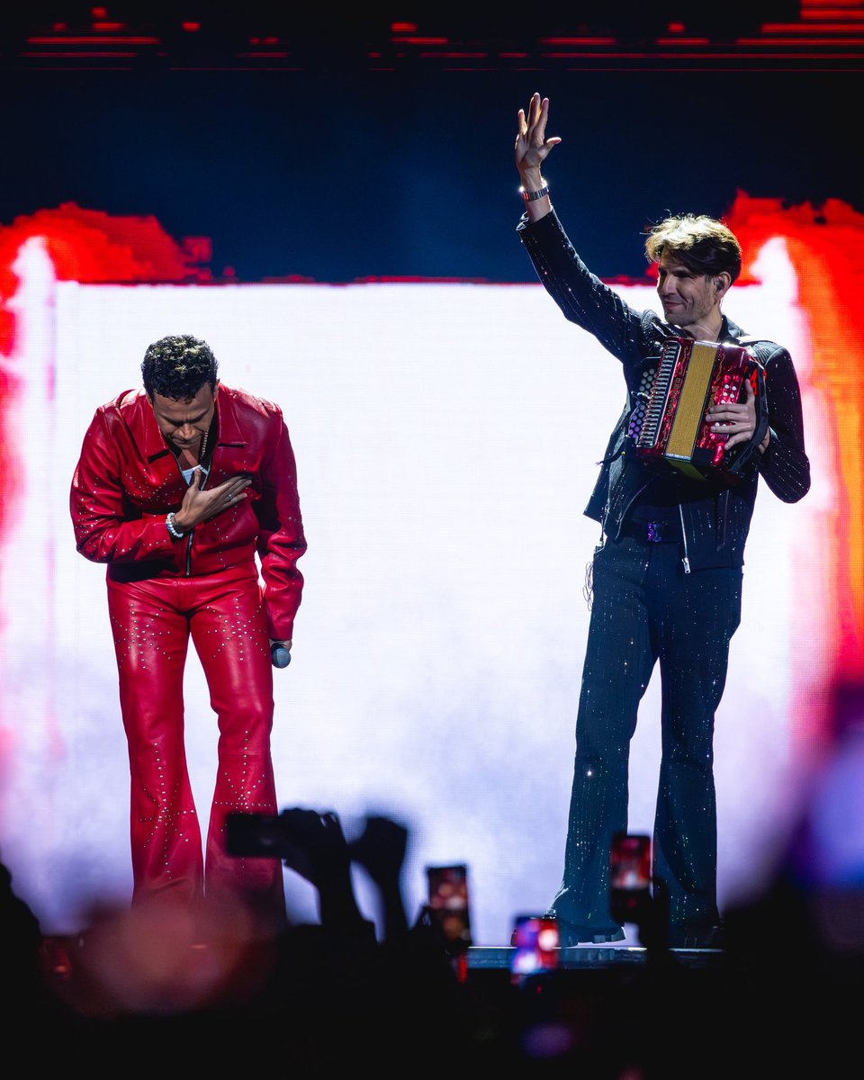 Prudential Center tweet media