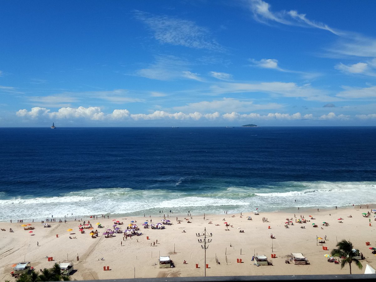 Izzy Conds tweet media