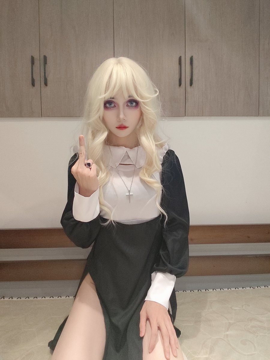 伪娘每日大赛 tweet media