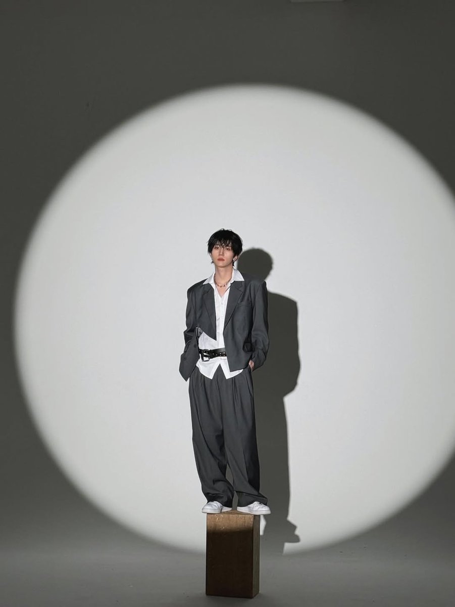 ElringD83268's tweet photo. I wouldn’t be surprised if well-known fashion brands soon want to work with our Gyeul. He has a deep understanding of fashion and style.✨😏
#엘라스트 #백결
#ELAST #BAEKGYEUL https://t.co/3tbjLHQuca
