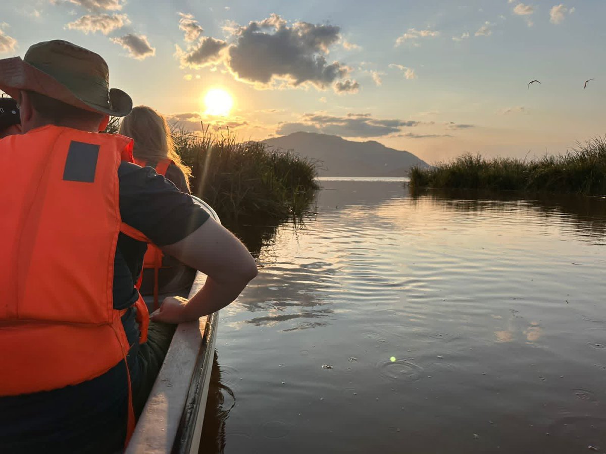 _lavenderhotels's tweet photo. Relaxing activities to do at Lake Jipe Eco Lodge this Easter Holiday:

1. 🎨🖌️Canvas painting. 
2. 💦Swimming.
3. 🏕️Camping.
4. 🏹🎯Archery.
5. 🦜Birdwatching.
6. 🚣🏾Boat tour at Lake Jipe.

Call: 0717 566 648 / 0728 284 538
Email: lakejipe@lavenderhotels.co.ke https://t.co/L3bBRfVDOc