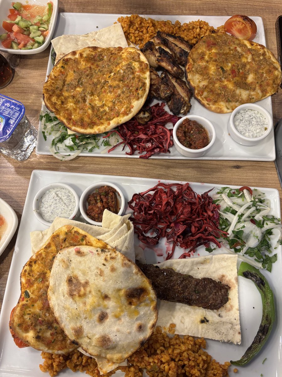 -ne yiyosun
-tropik meyve salatası gibi bir şey