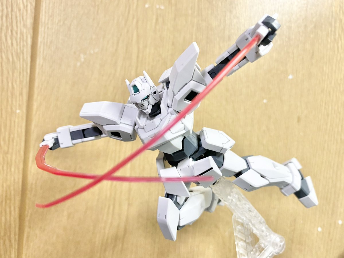 クノティス tweet media