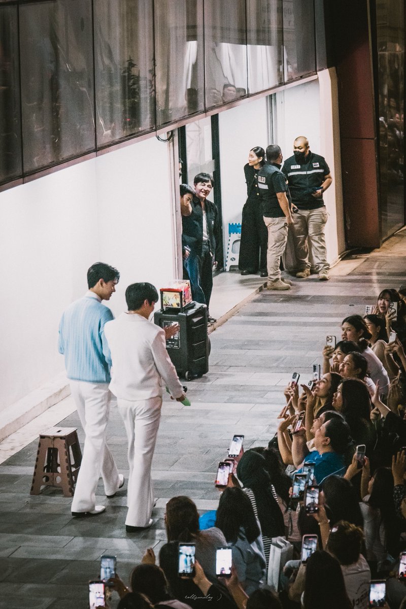 rollsanalog ☻ tweet media