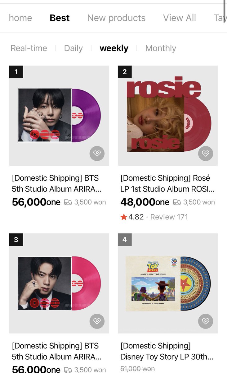 ROSÉ's 'rosie' is currently the second best-selling album on the Naver weekly chart