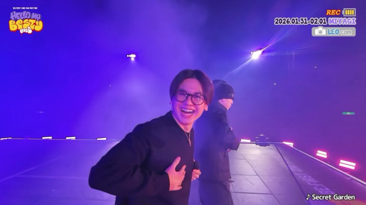 YuripoOoon tweet media