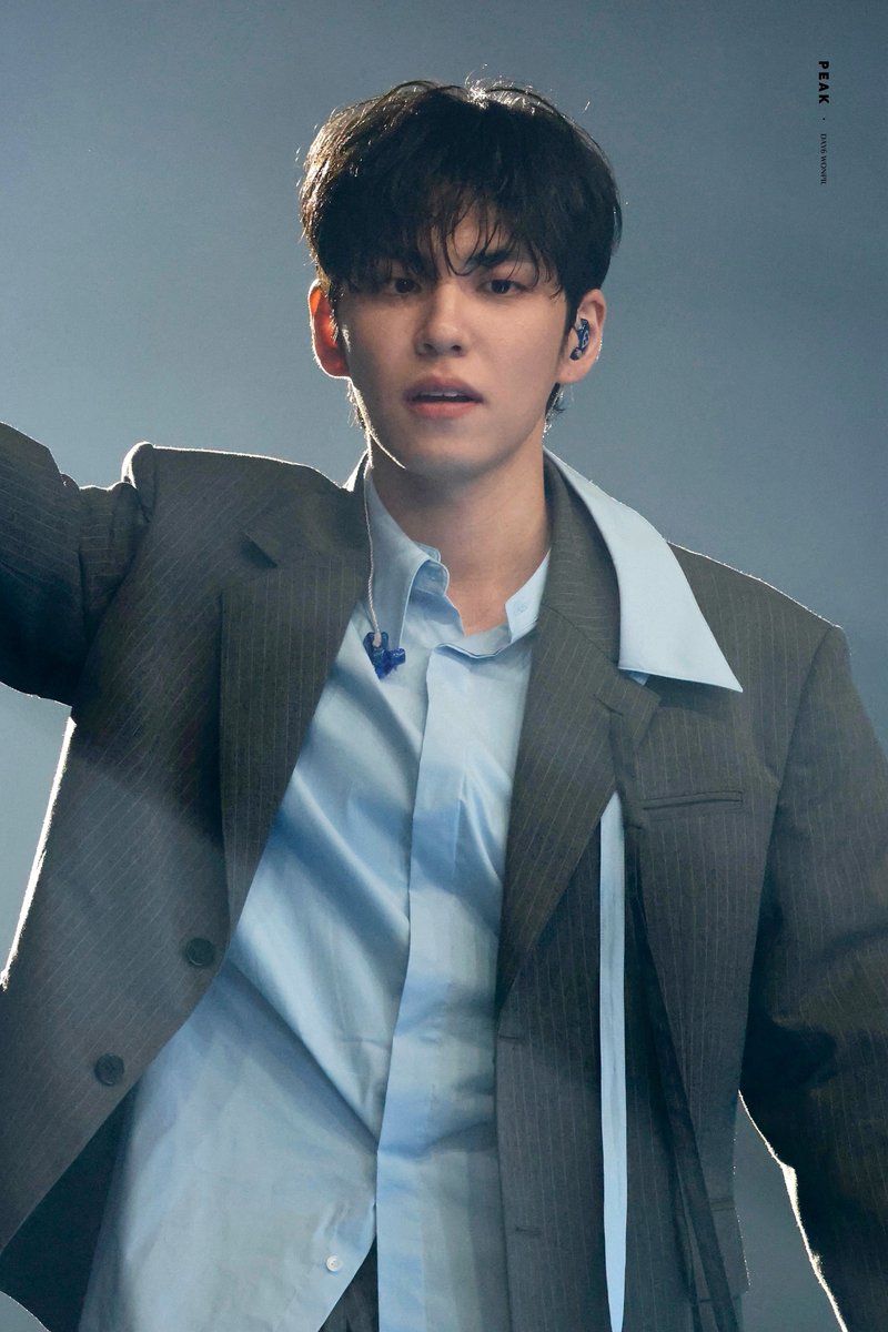 𝙋𝙀𝘼𝙆 tweet media