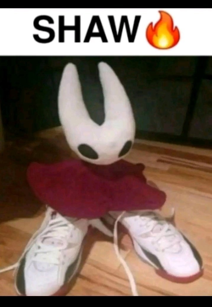 you all see it right (no she's not cosplaying)